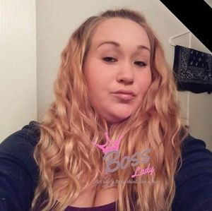 Meet your Posher, Dee